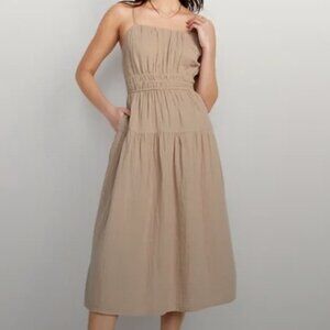 Old Navy Smocked Tiered Midi Dress - XS Petite